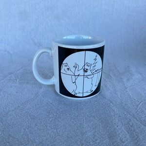 The Far Side by Gary Larson Mug 1981 Bears in Crosshairs comes with original box